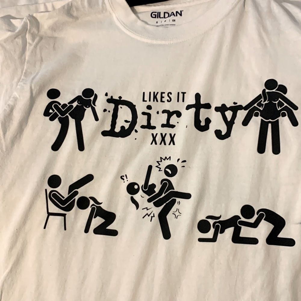 Likes it dirty XXX short sleeve tee
